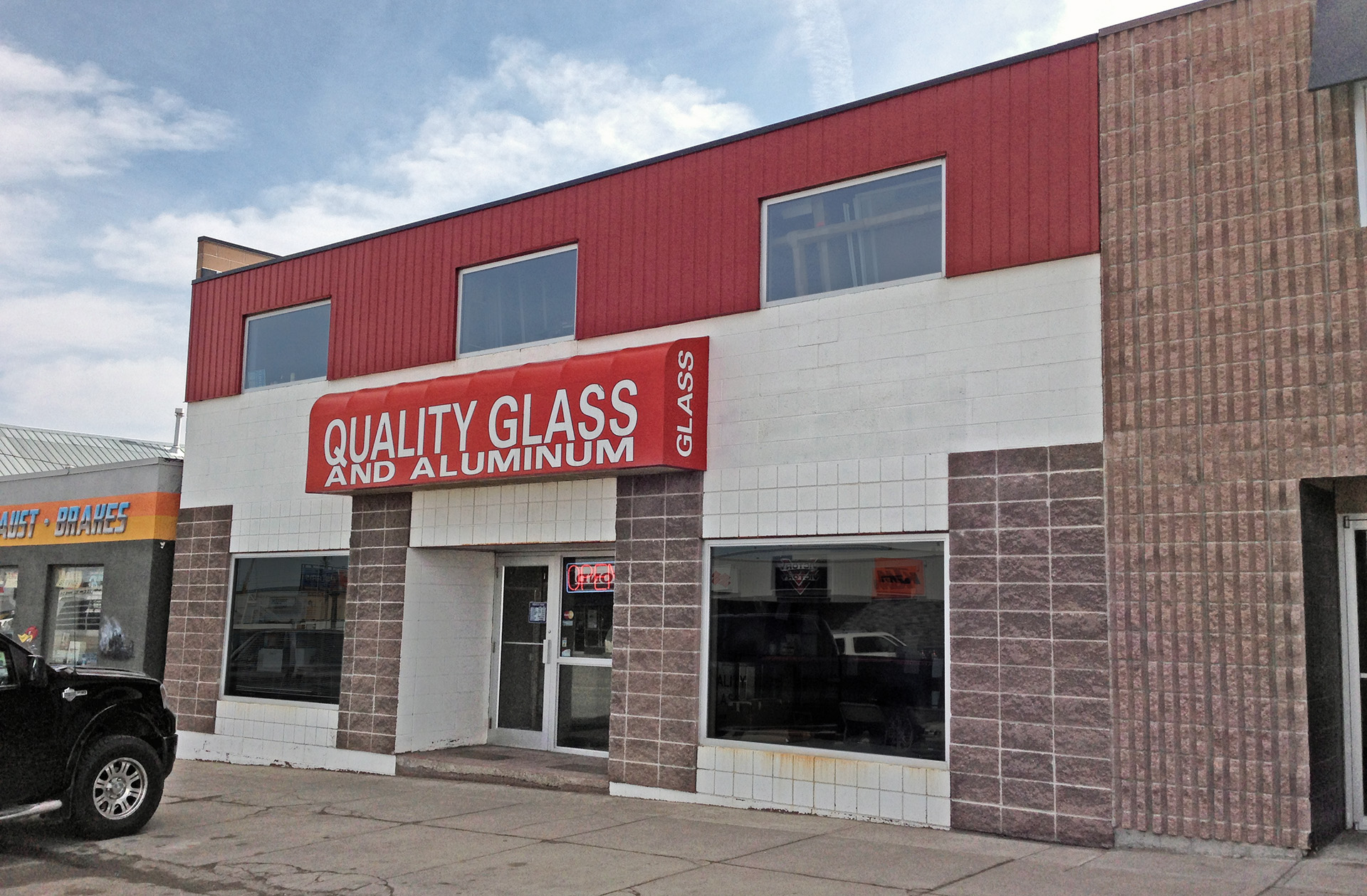 Exterior of Quality Glass and Aluminum building 
