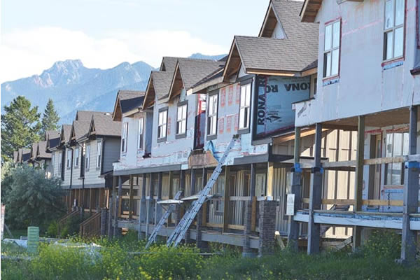 outside construction on townhouses