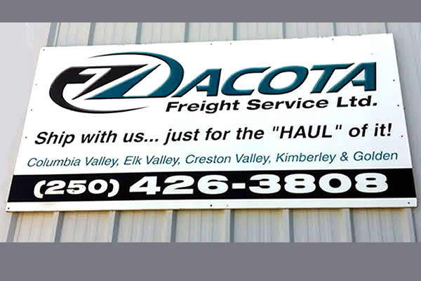 exterior sign advertising Dacota Freight Services