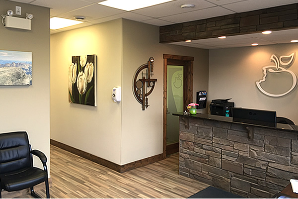 reception area at Cranbrook Denture Clinic in Cranbrook British Columbia