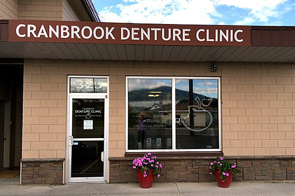 exterior building at Cranbrook Denture Clinic in Cranbrook British Columbia